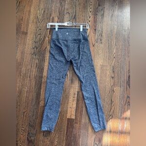 Lululemon Wunder Under Hi-Rise 7/8 Tights, size 4